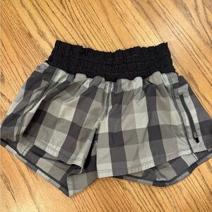 lululemon grey tracker shorts